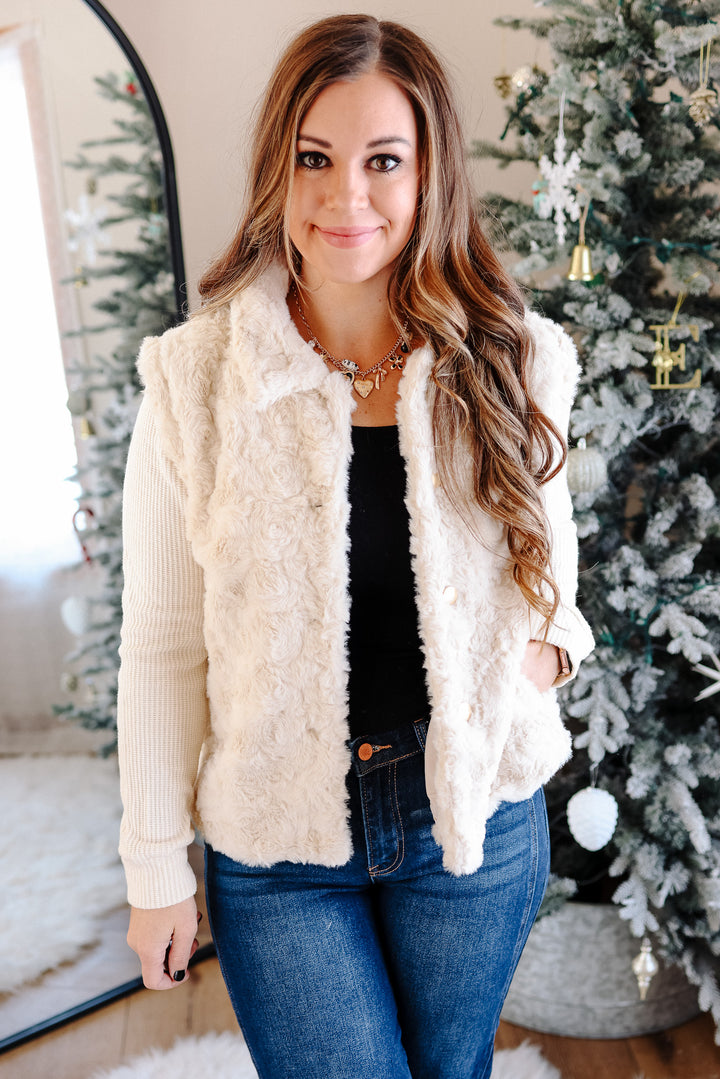 Chloe Knit Sleeve Fur Jacket - Ecru