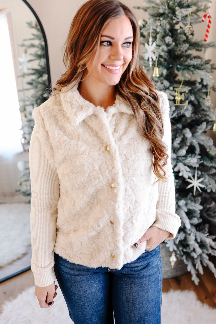 Chloe Knit Sleeve Fur Jacket - Ecru