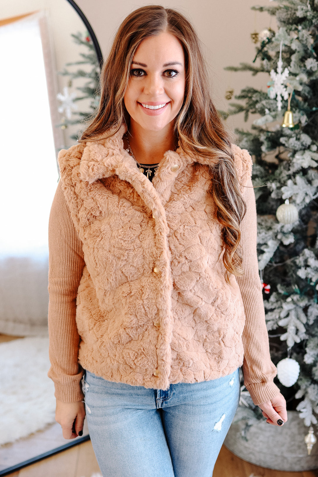 Chloe Knit Sleeve Fur Jacket - Camel