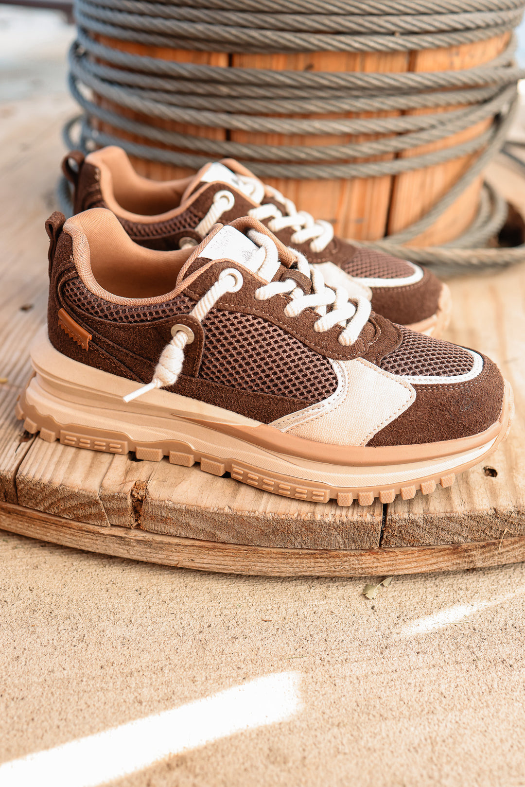 Leotina Sneakers - Espresso Brown