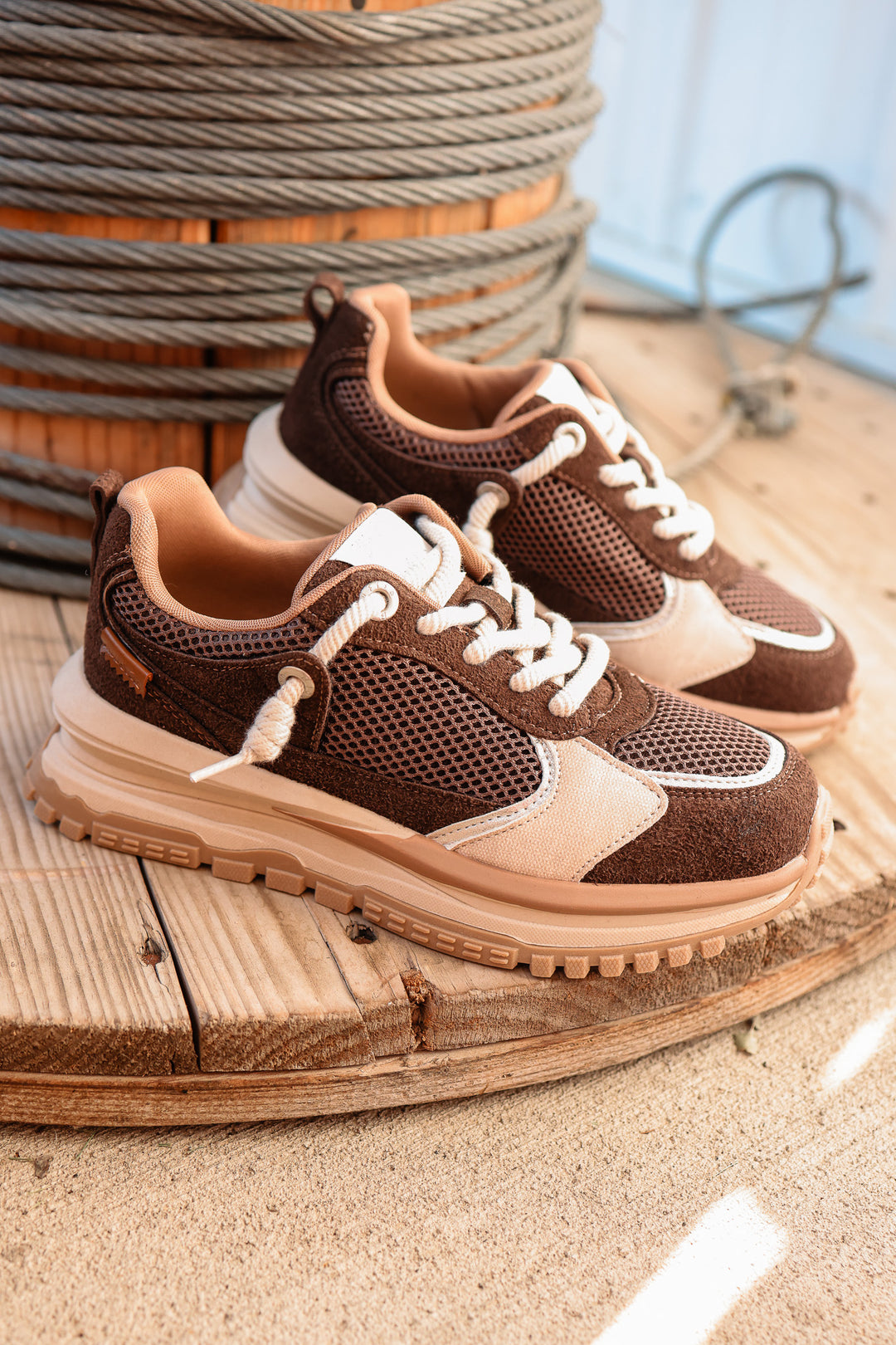 Leotina Sneakers - Espresso Brown