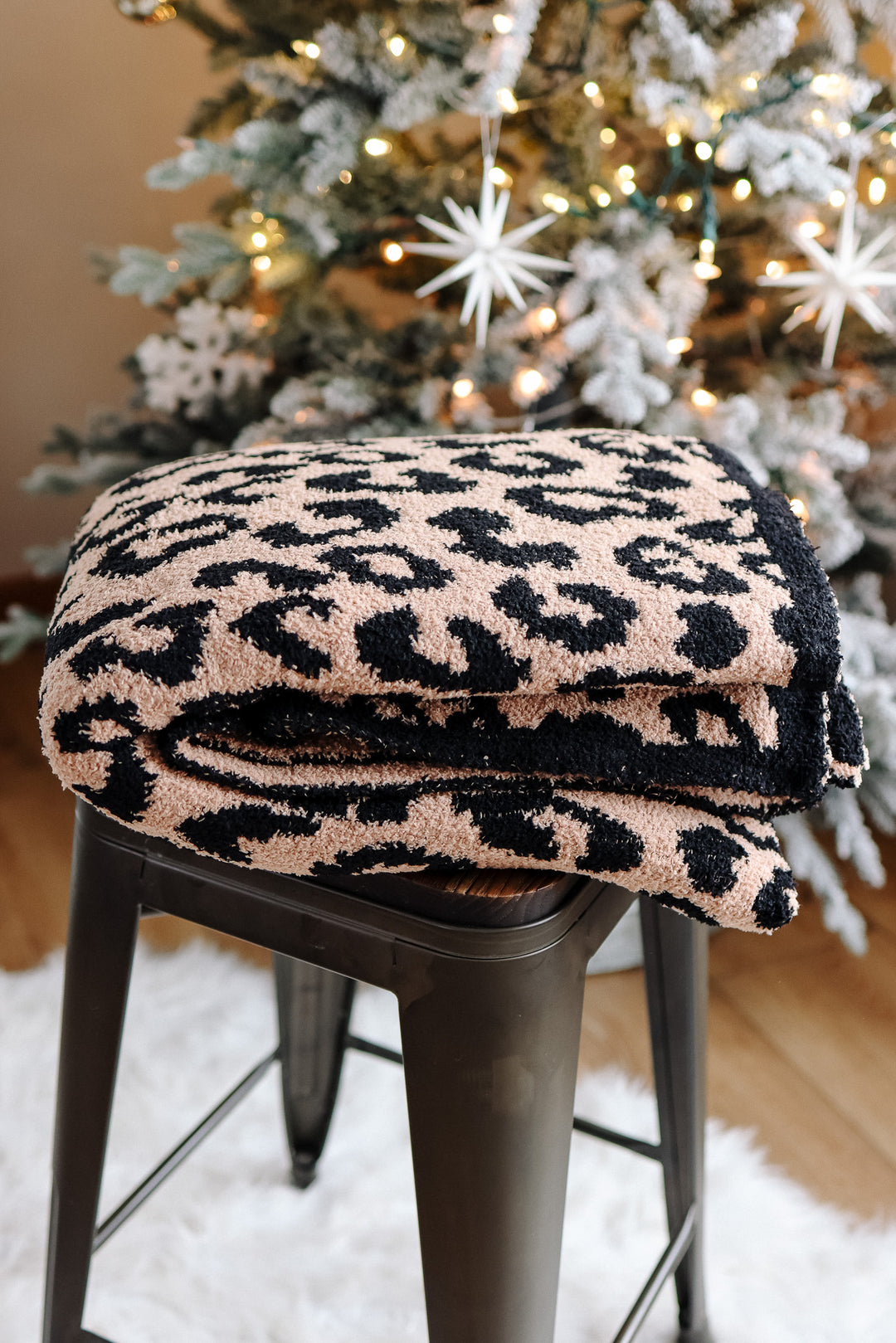 Leopard Cozy Blankets - Camel