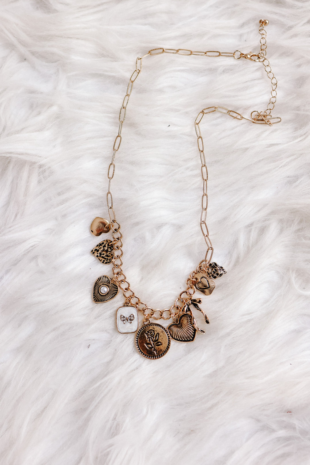 Custer Bow Heart Pearl Link Charm Necklace
