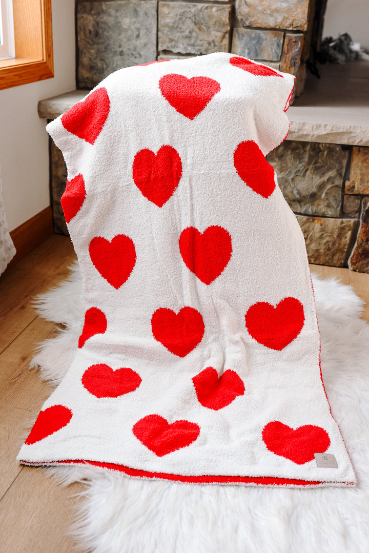 Red Hearts Comfy Luxe Blanket