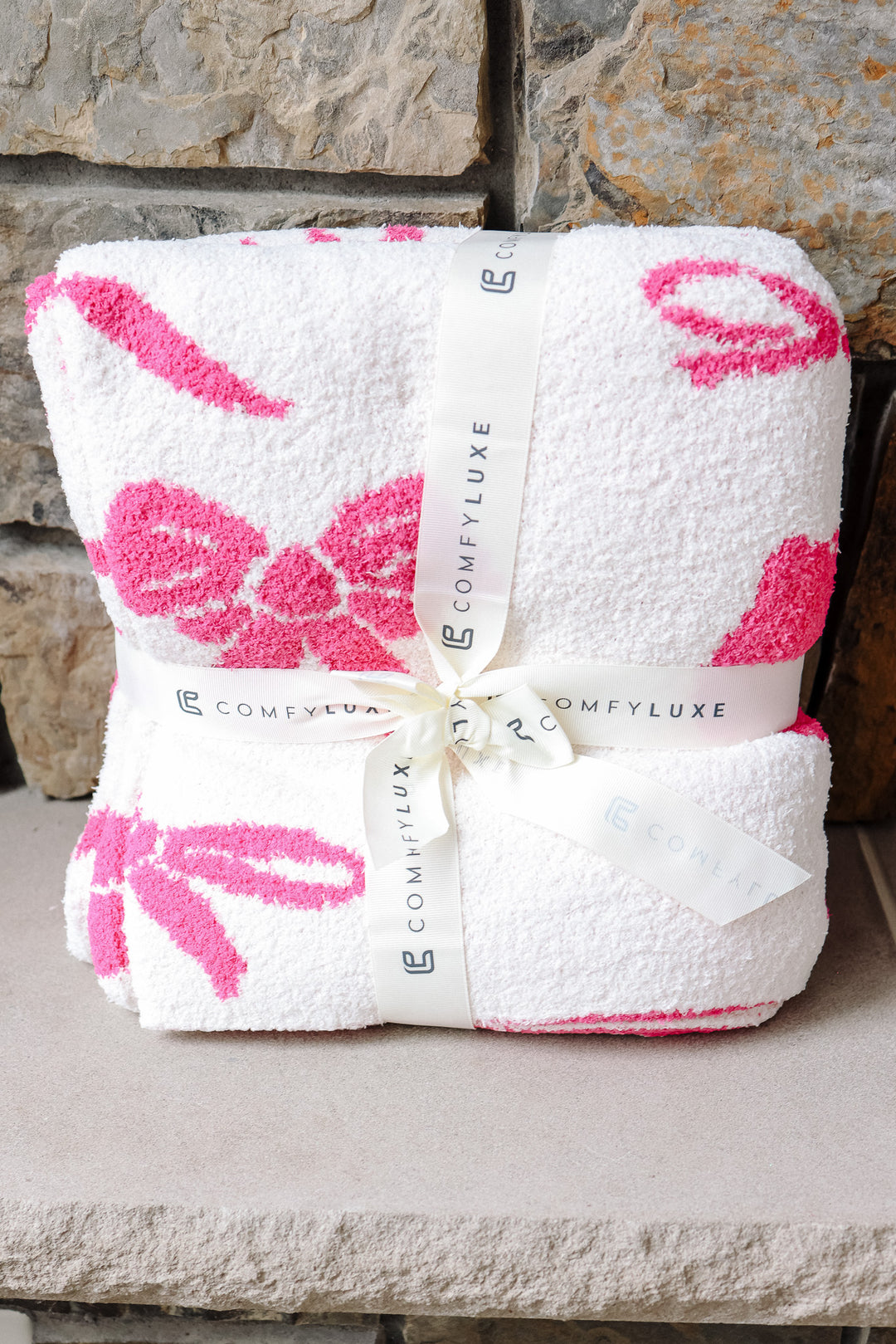 Ribbon Comfy Luxe Blanket - Fuchsia