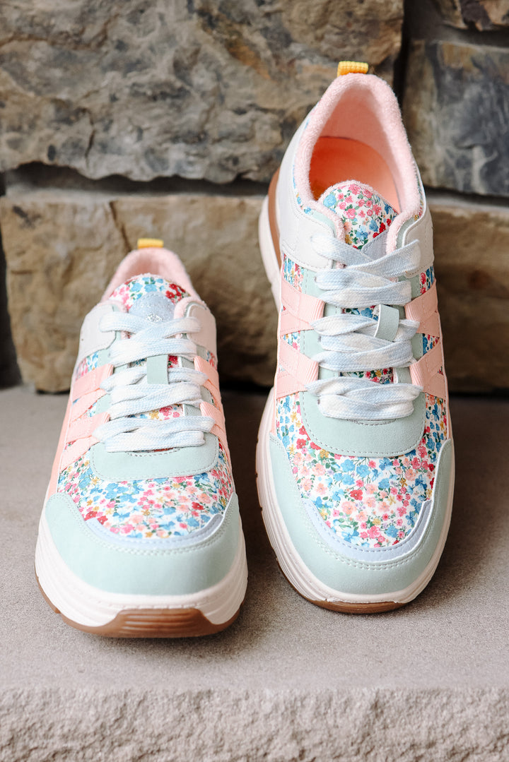 Laurel Sneakers - Blue Floral
