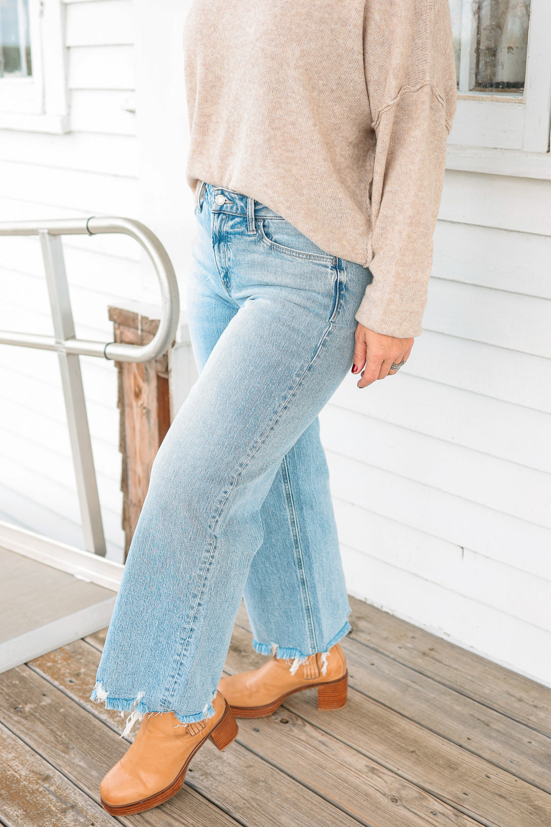 VERVET: Liam Mid Rise Frayed Hem Jeans
