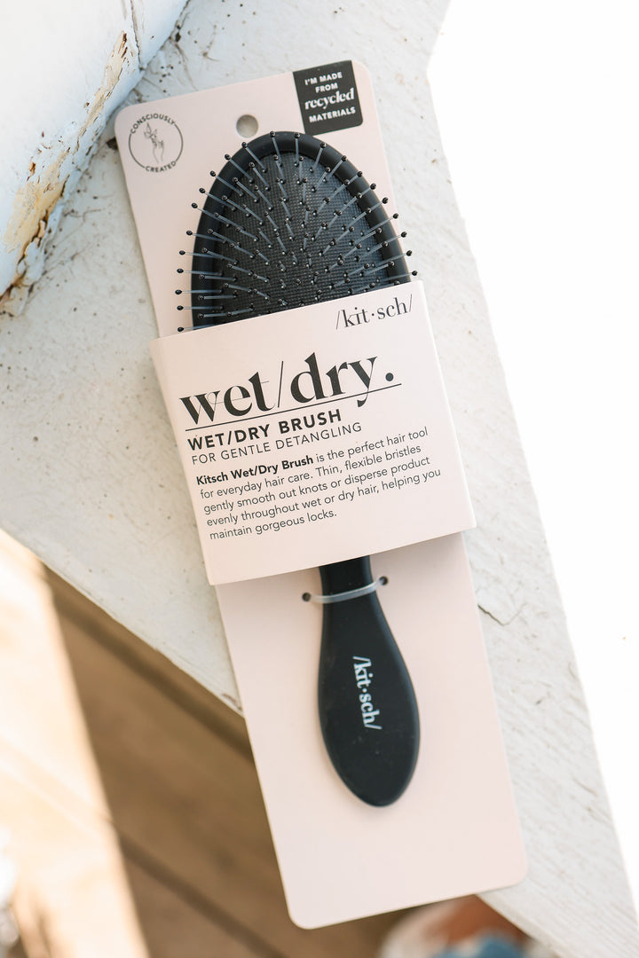 Wet/Dry Brush in Recycled Plastic
