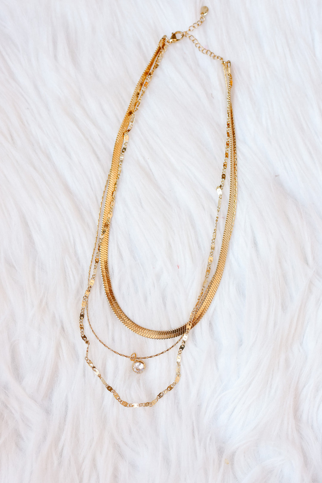 Layered Rhinestone Pendant Necklace