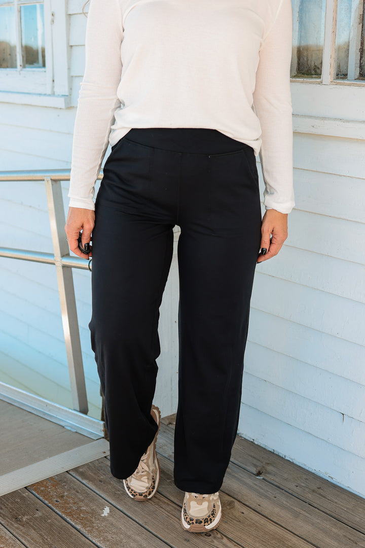 Venice Flow High-Waist Pant - Black