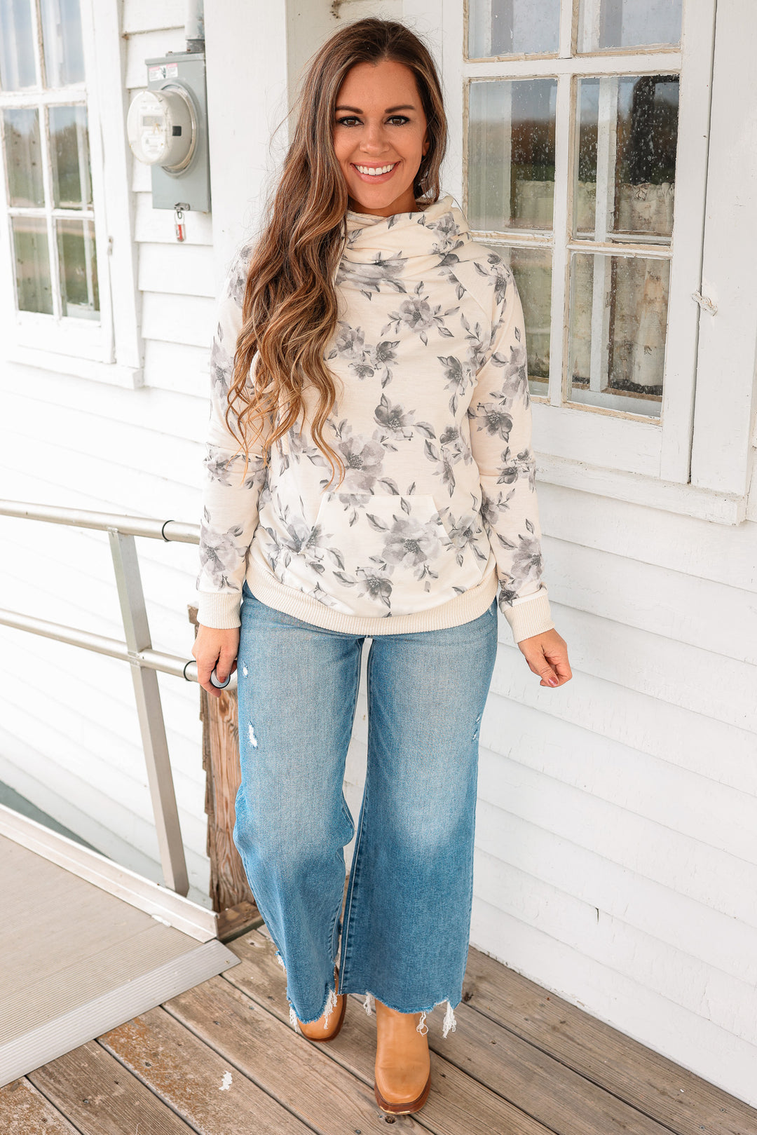 Jada Floral Print Cowl Neck Hooded Top - Cream Charcoal