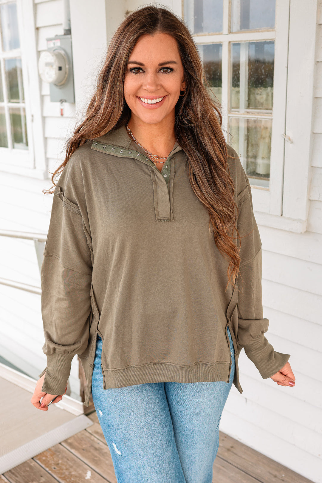 Tamika Henley Sweatshirt - Laurel Olive