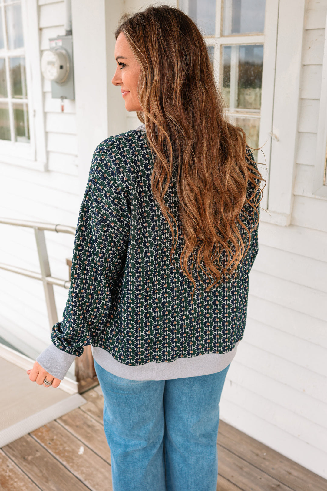 Harlow Floral Knit Pullover - Navy
