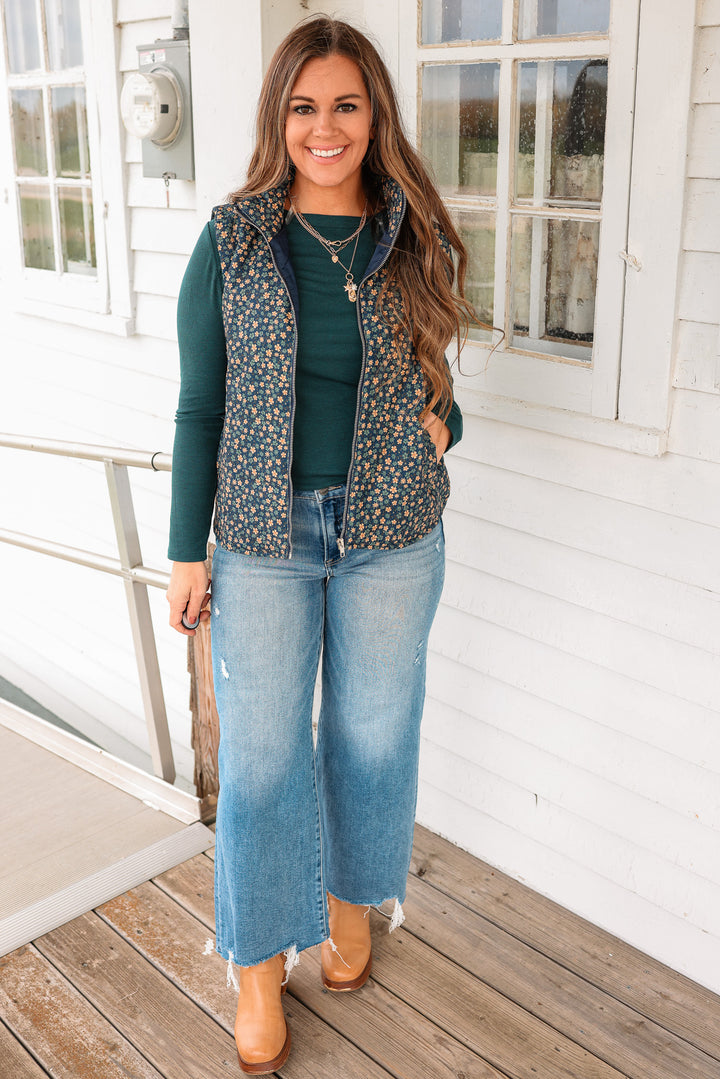 Carlyn Floral Corduroy Vest - Navy
