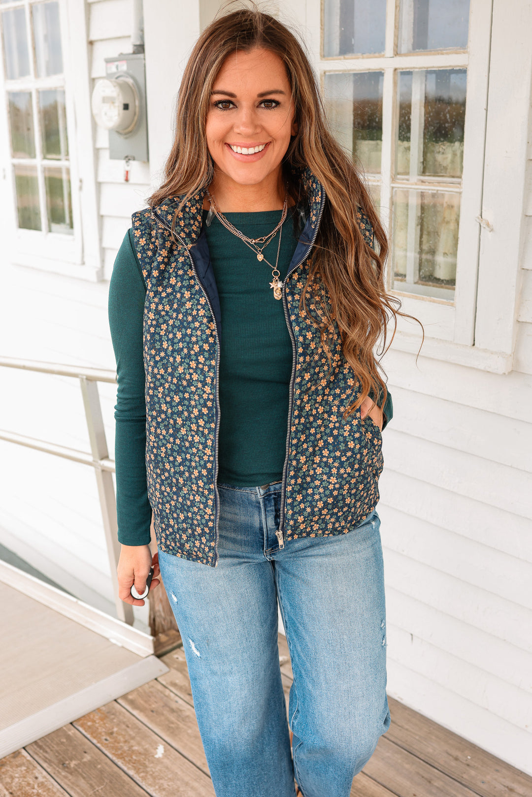 Carlyn Floral Corduroy Vest - Navy