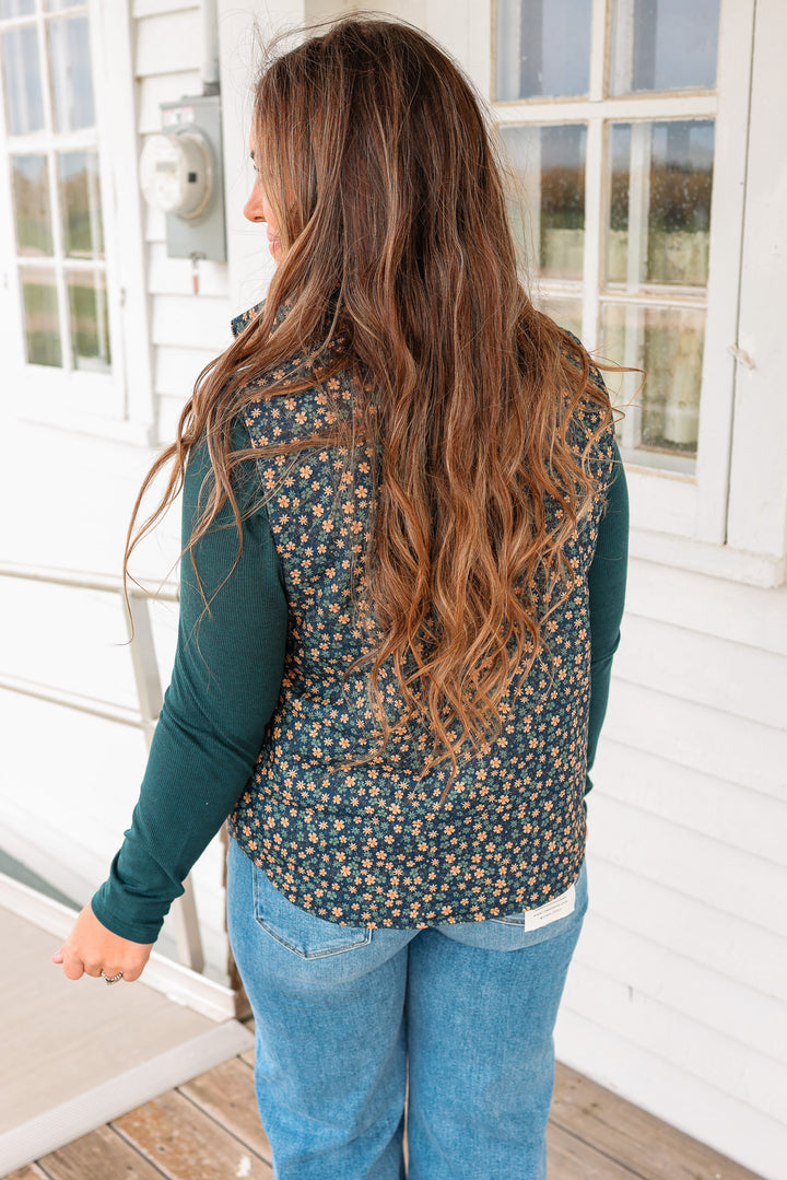 Carlyn Floral Corduroy Vest - Navy