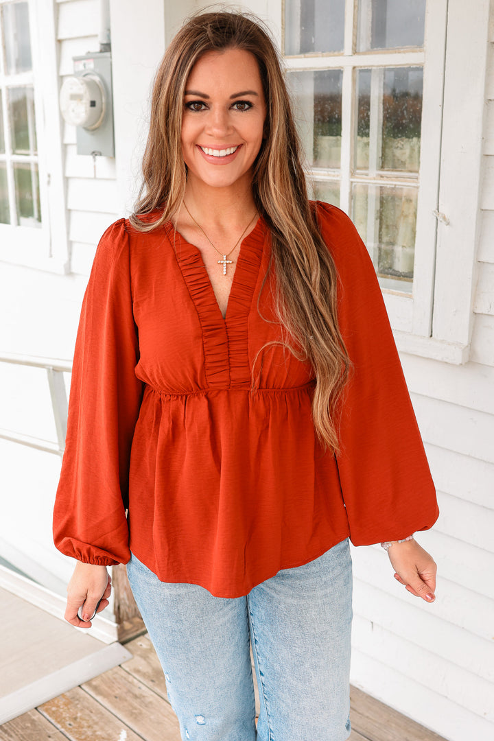 Marlowe Ruched Pintuck Babydoll Top - Rust