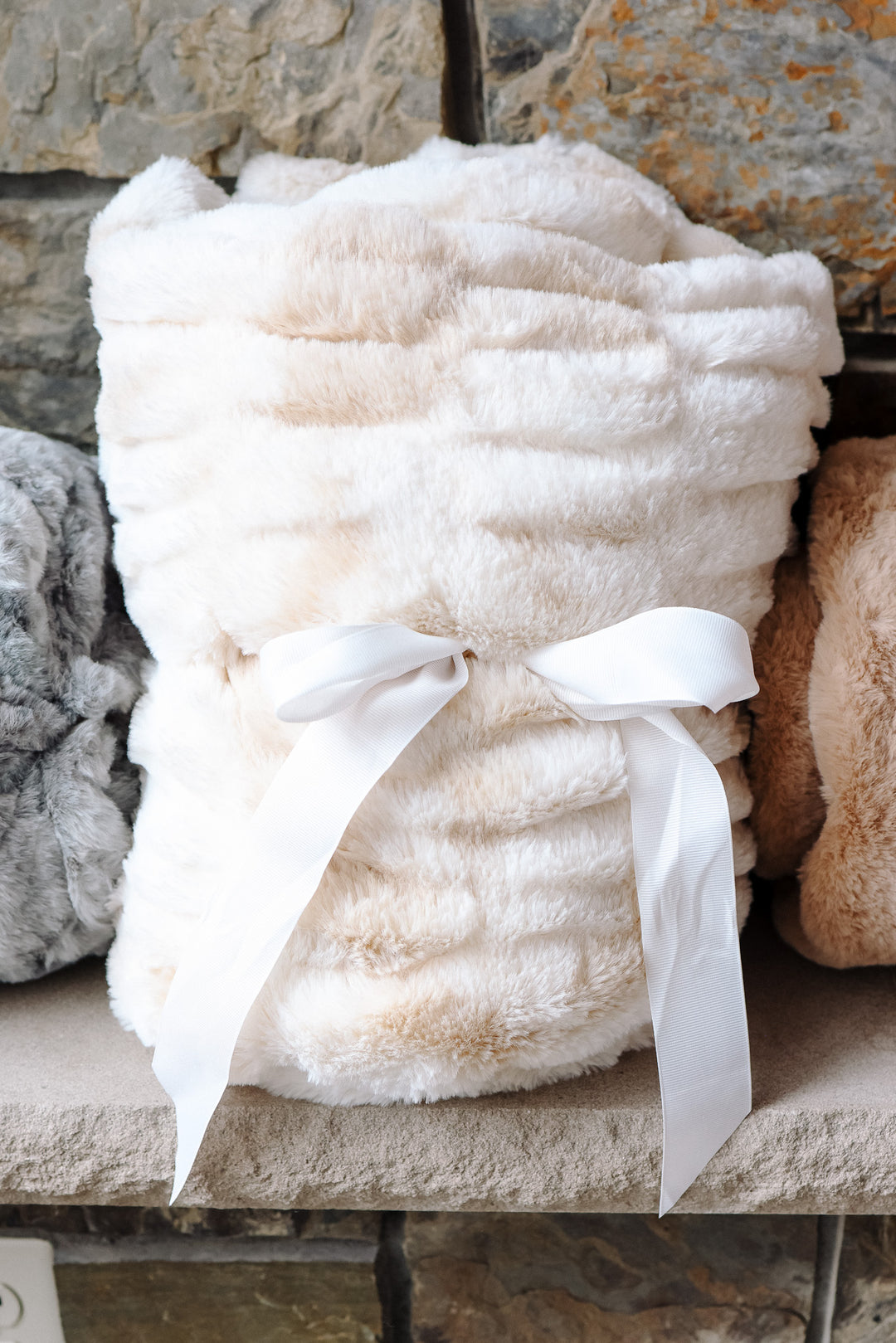 Cuddle Luxe Cloud Blanket - Ivory Dune