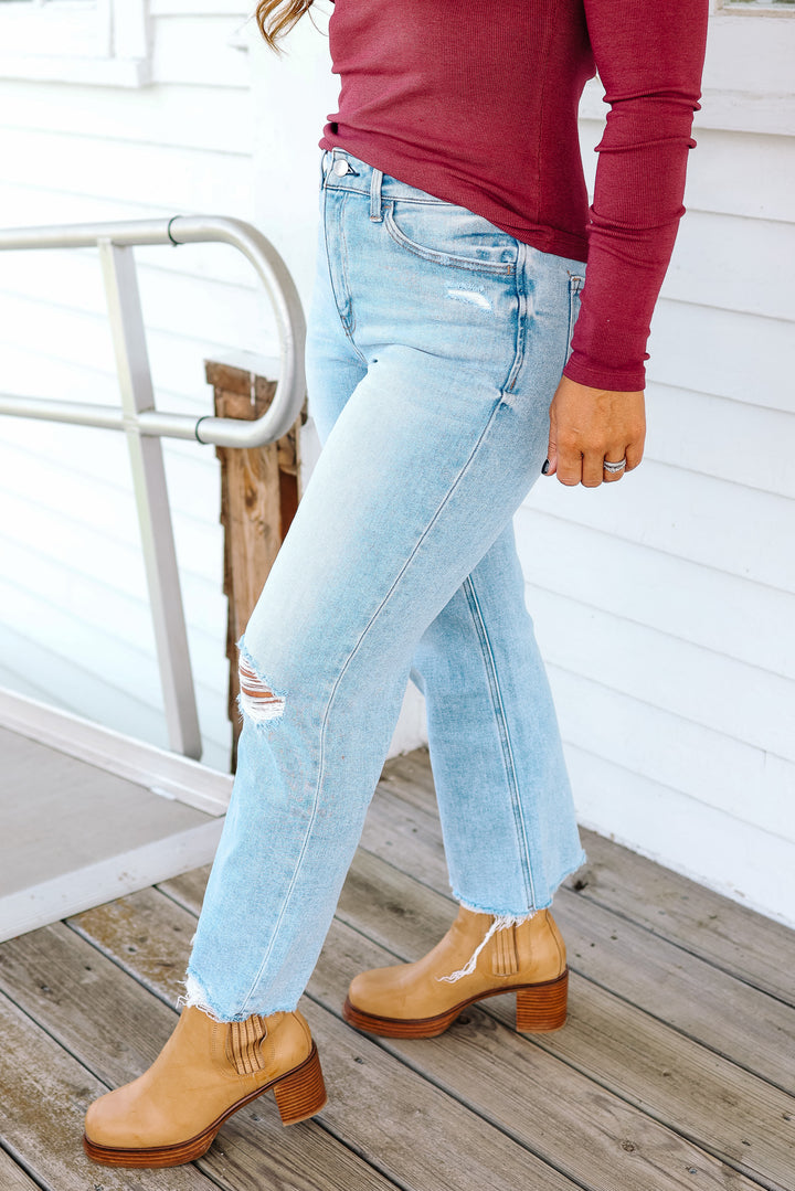 FLYING MONKEY: Ezra Distressed Crop Jeans