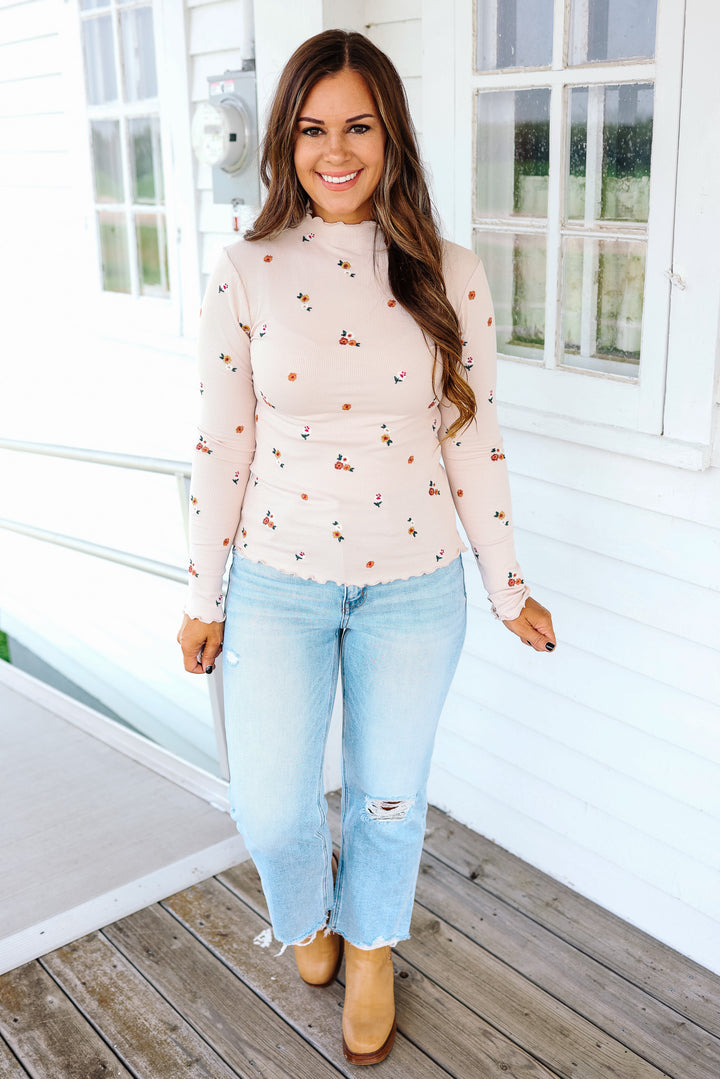 Ivana Floral Embroidered Ribbed Top