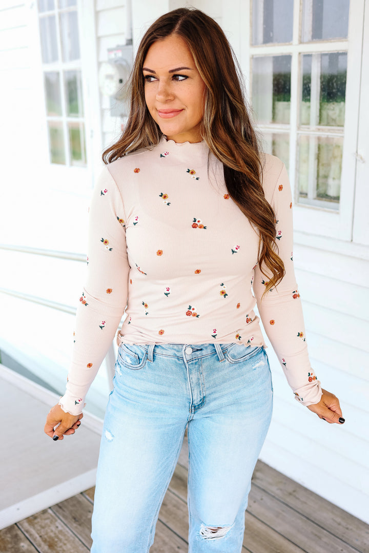 Ivana Floral Embroidered Ribbed Top