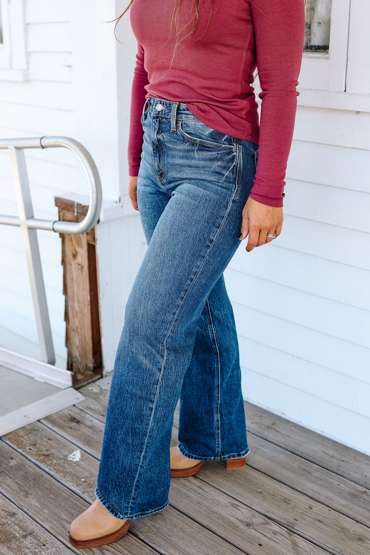 VERVET: PENN 90'S HIGH RISE WIDE JEANS