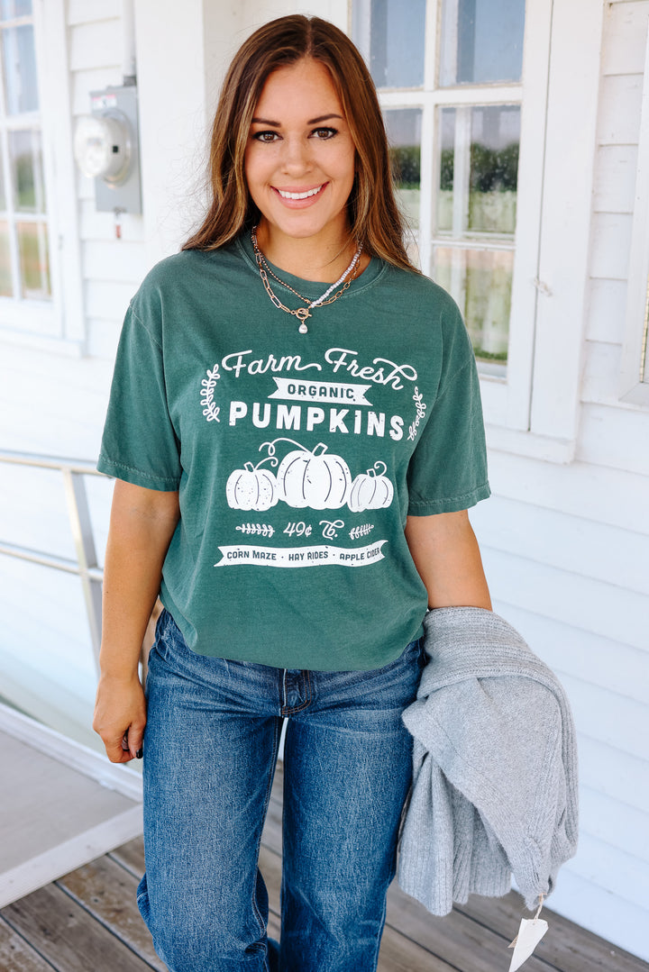 Farm Fresh Pumpkins Face Graphic Tee - Blue Spruce