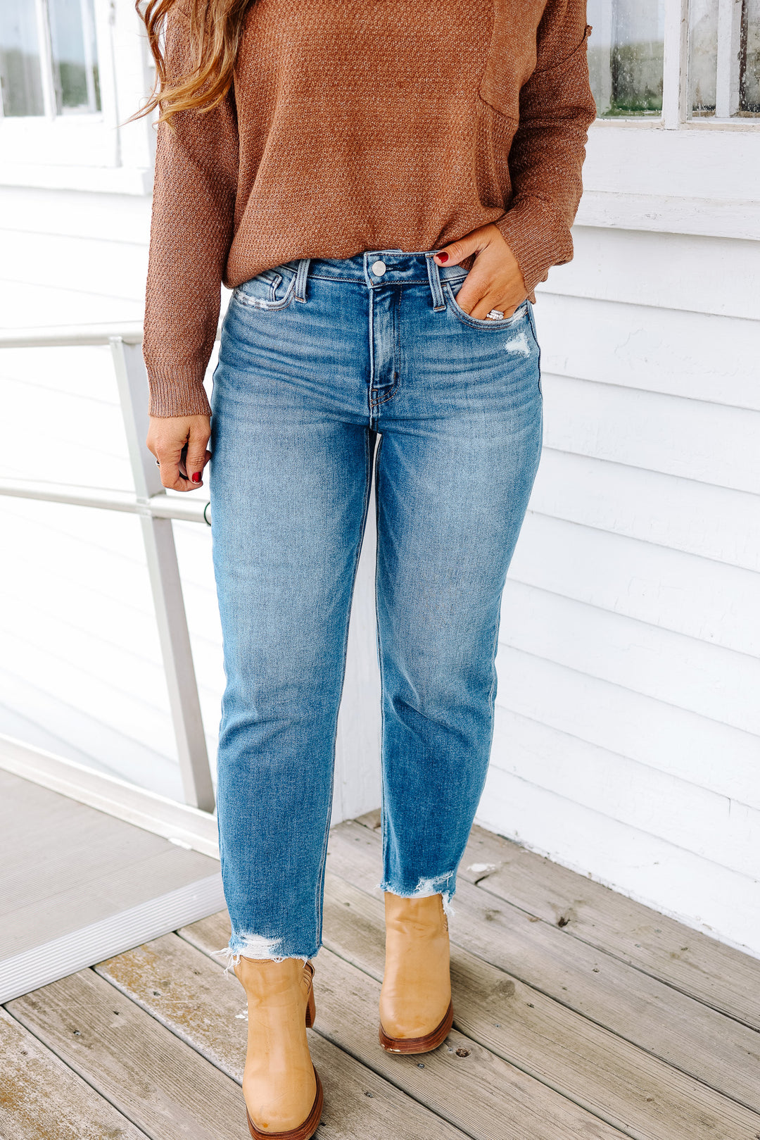 LOVERVET: ROME FRAYED HEM CROP JEANS