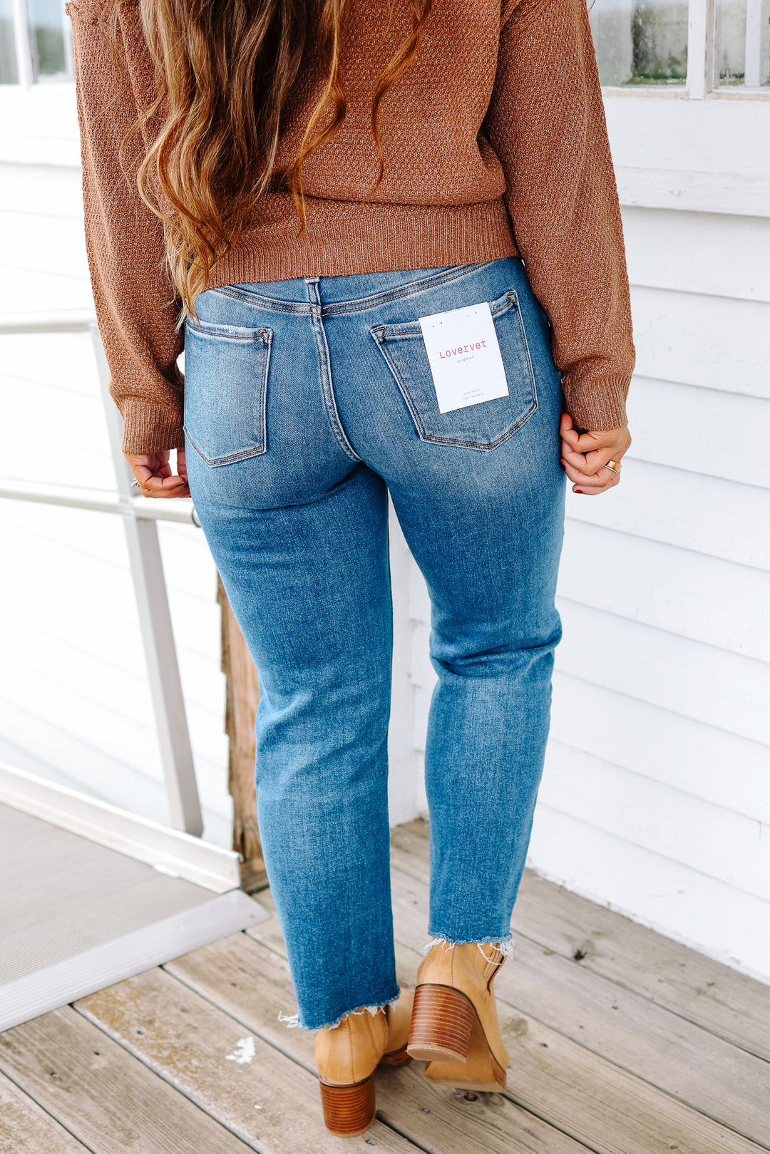 LOVERVET: ROME FRAYED HEM CROP JEANS