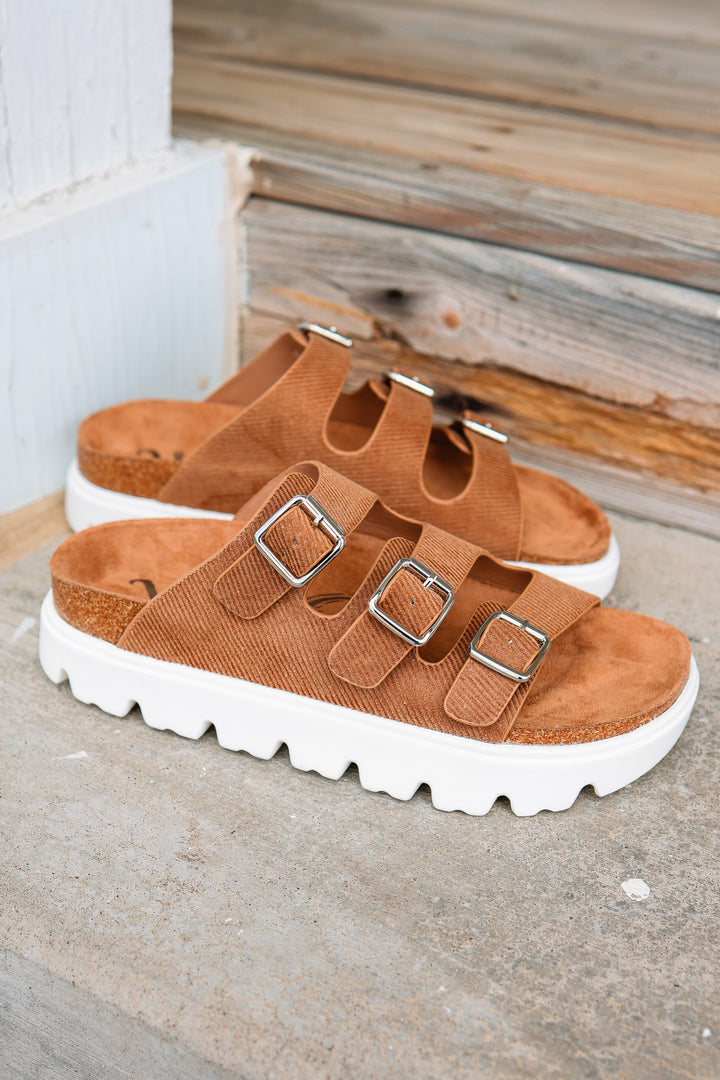 Plaza Sandals - Tan