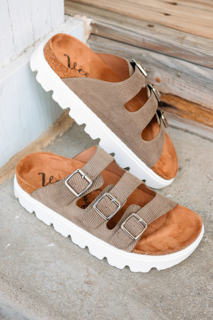 Plaza Sandals - Taupe