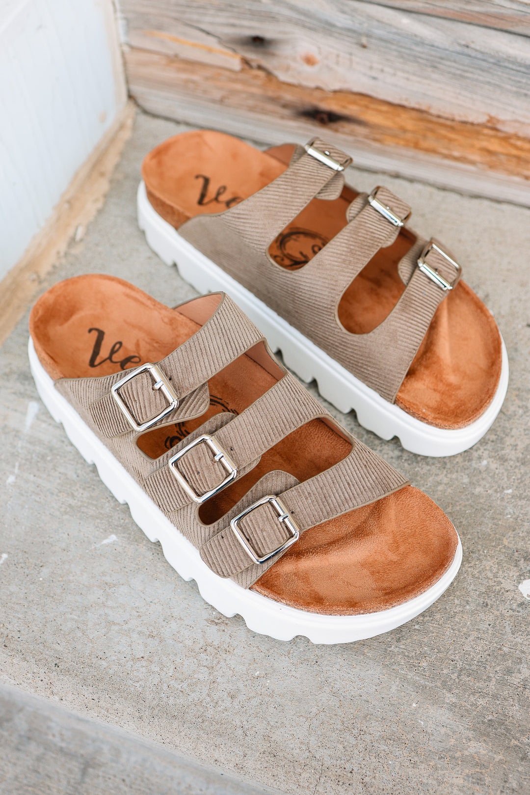 Plaza Sandals - Taupe