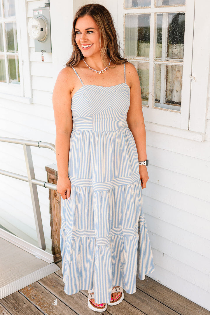 Ellie Tiered Midi Dress - Blue