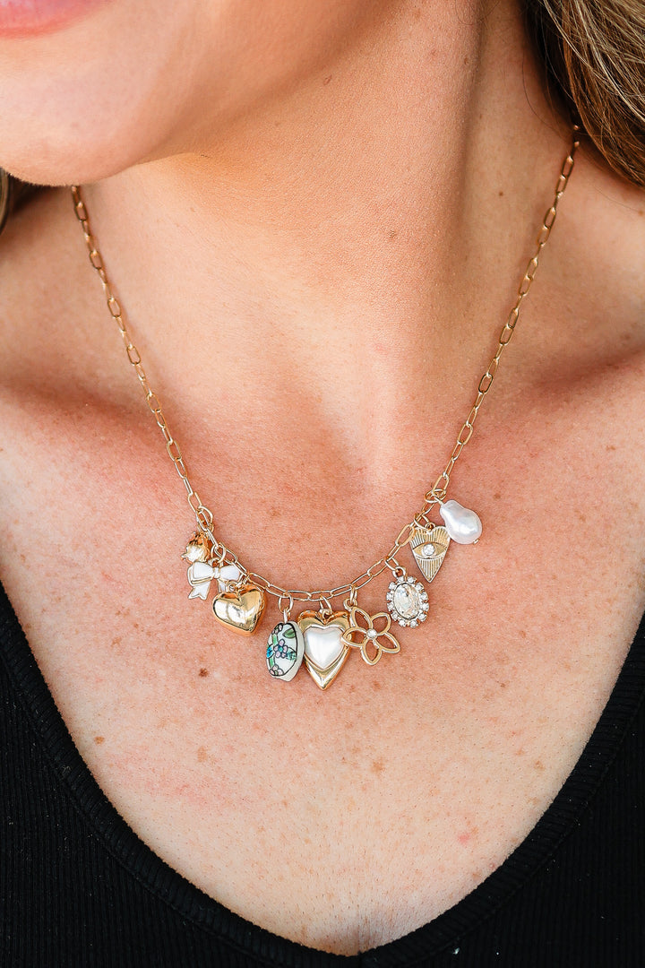 Charming Heart Bow & Pearl Dangle Necklace