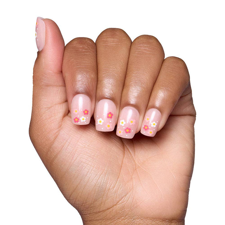 Pretty Bloom Press-On Nails | Short Squoval