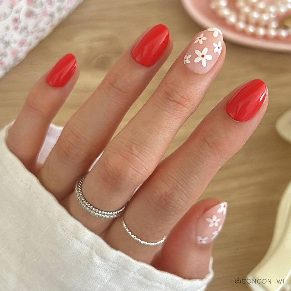 Red Blossom Press-On Nails | Short Oval | Red Floral Love