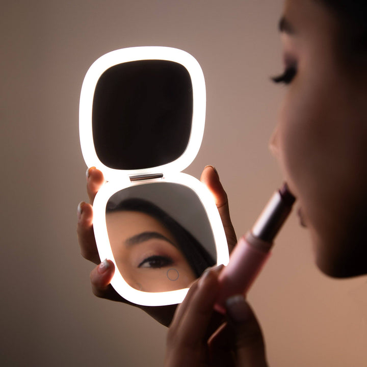 Rechargeable LED Compact Mirror