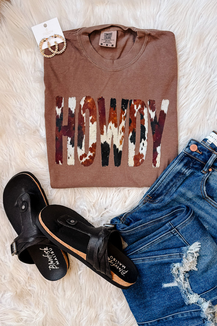 HOWDY Cow Print Graphic Tee - Espresso