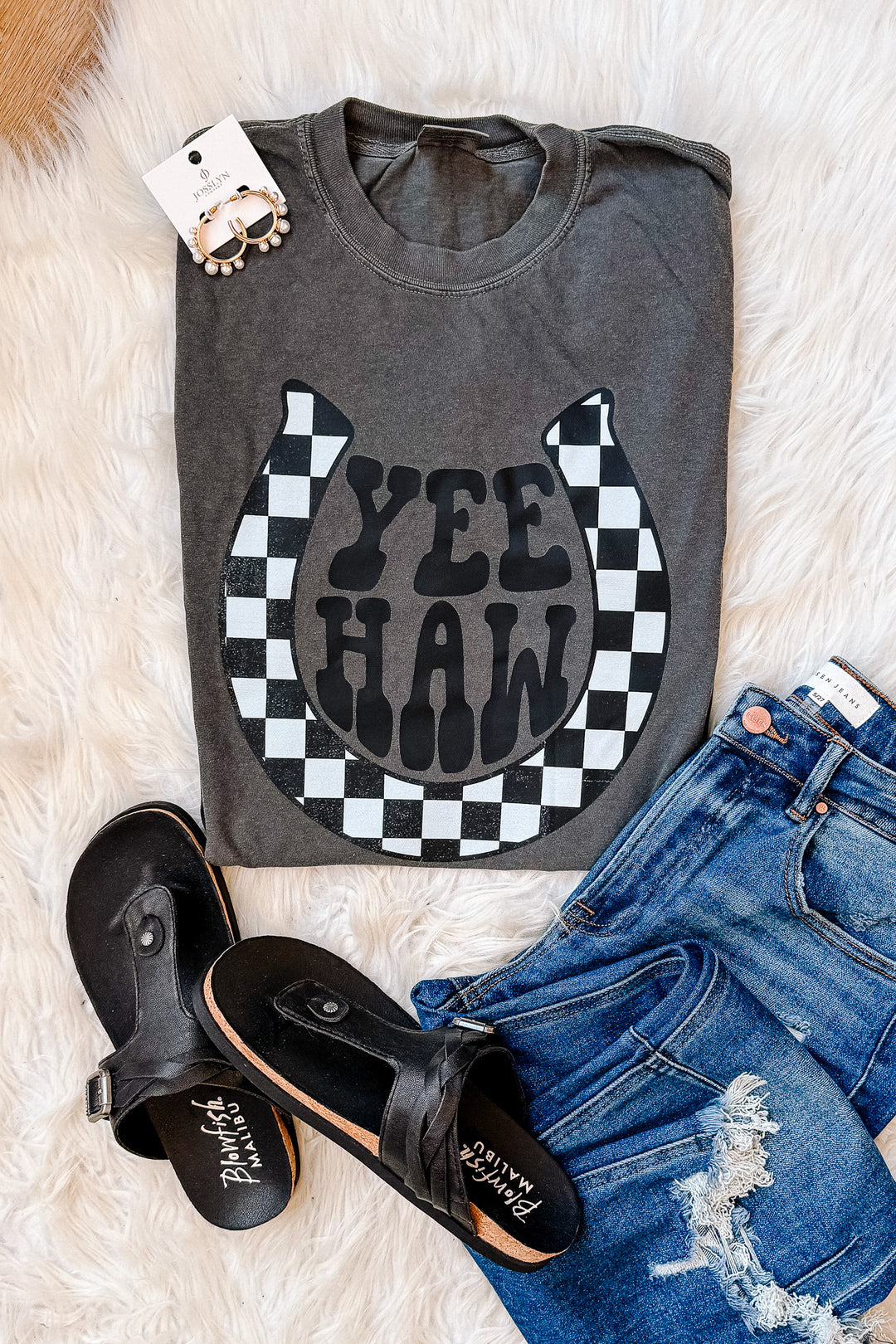 Yee Haw Checkered Horseshoe Graphic Tee - Pepper