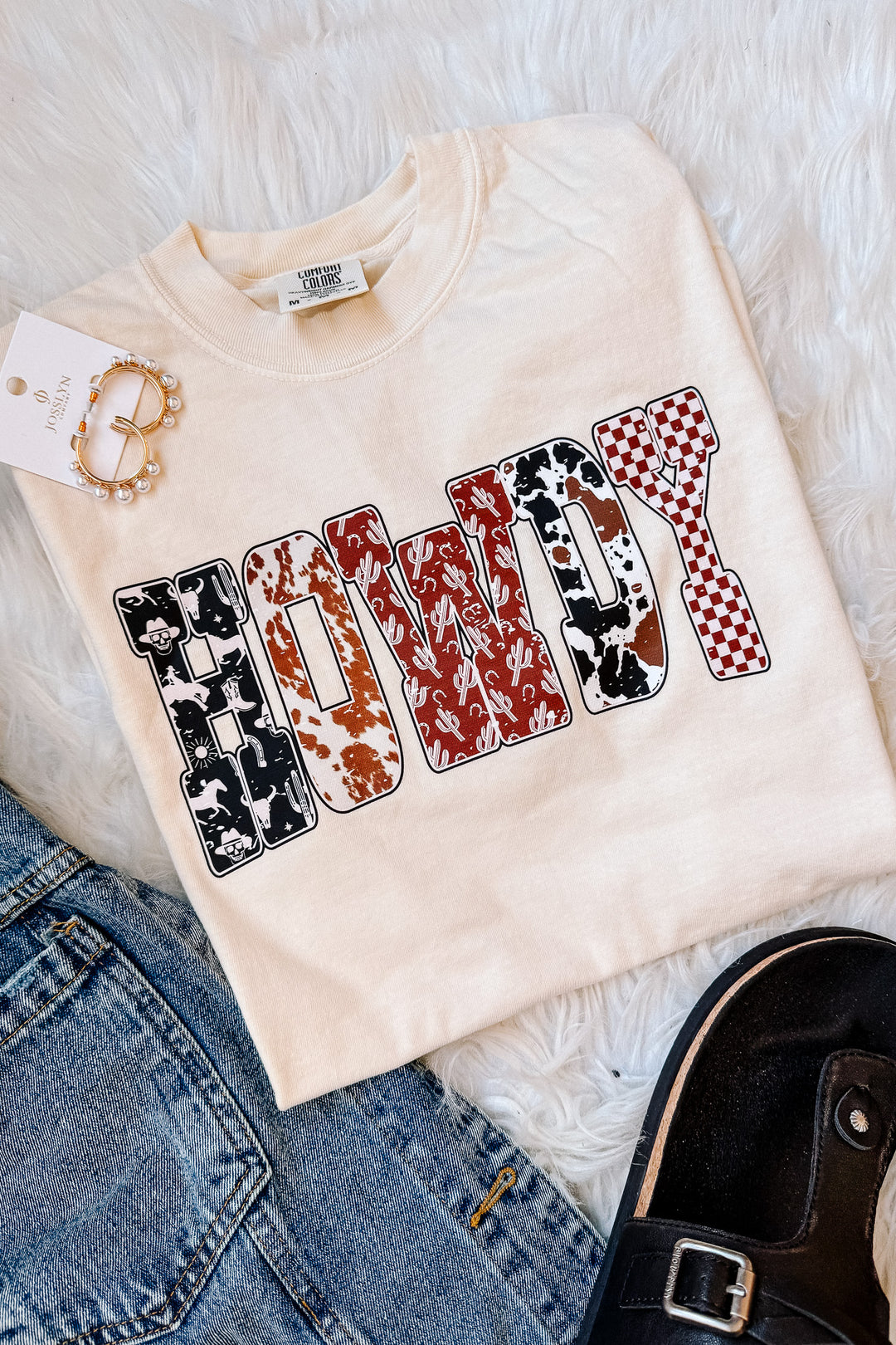 HOWDY Print Pattern Graphic Tee - Ivory