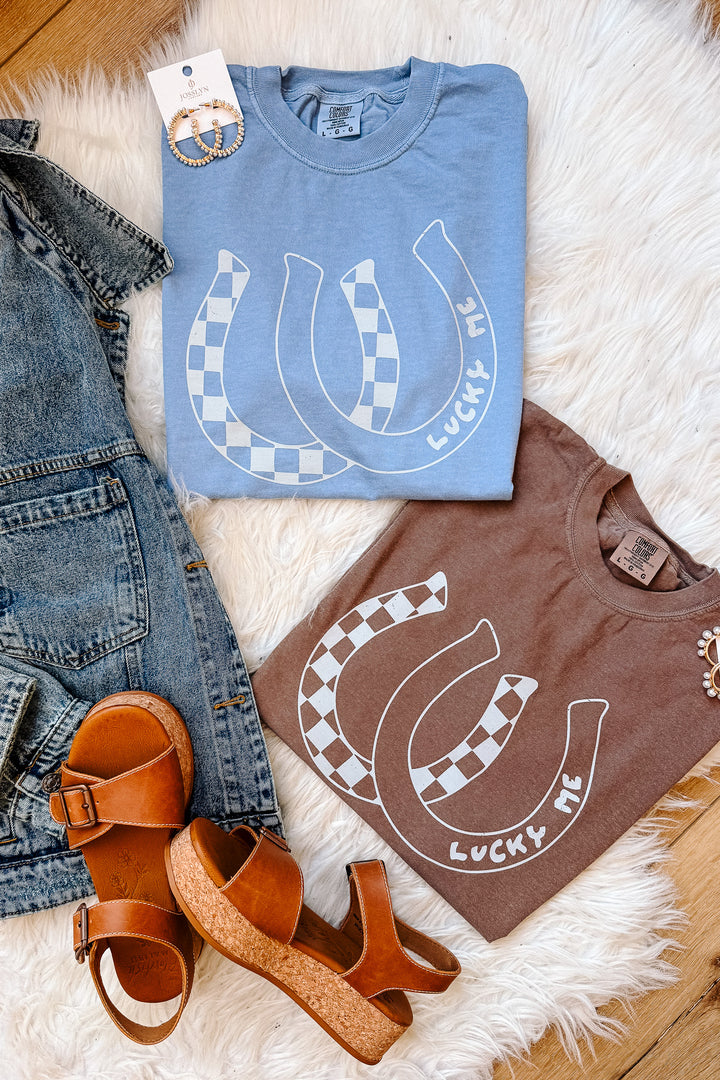 Lucky Me Horseshoe Graphic Tee - Multiple Colors