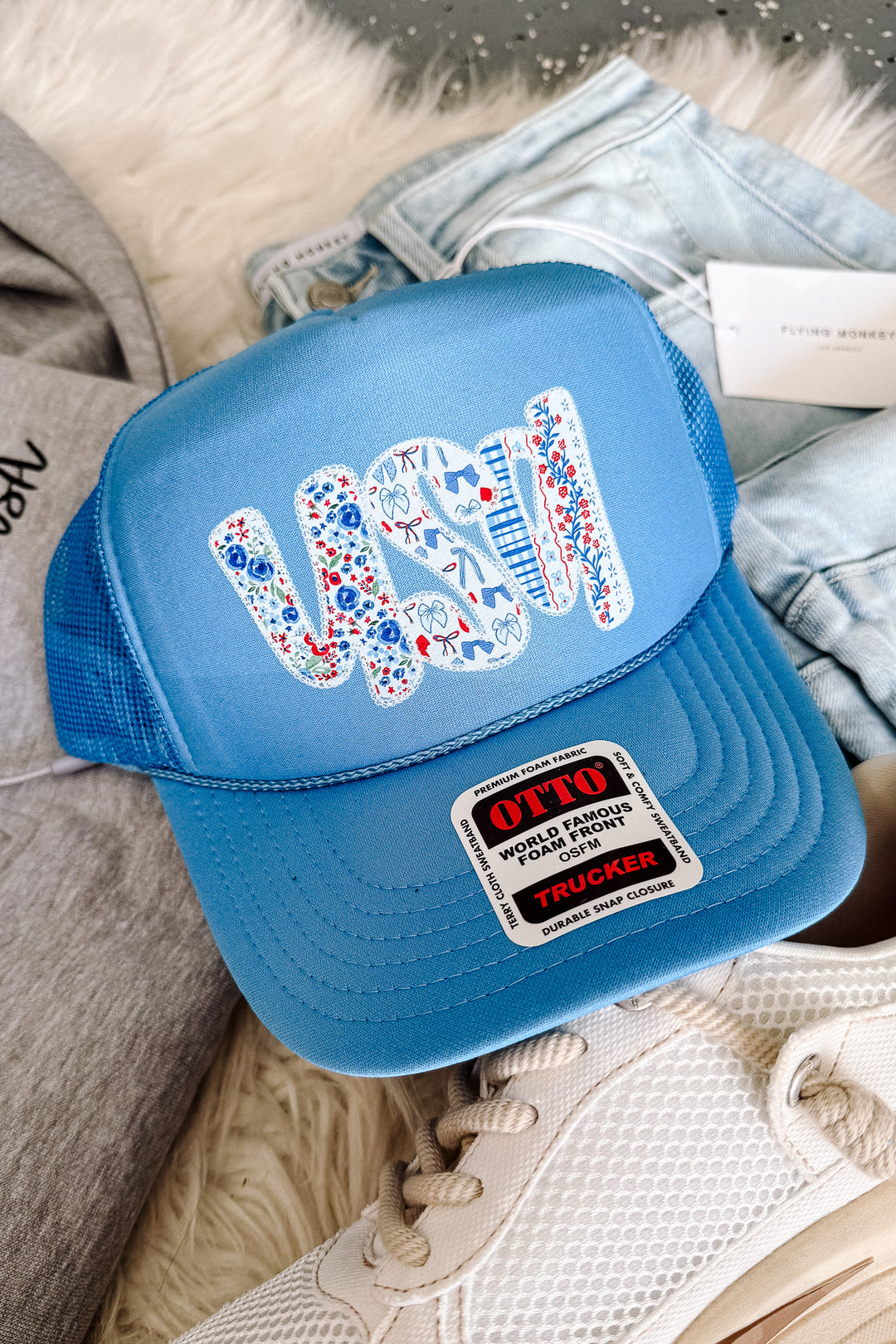 USA Floral Lace Trucker Hat - Soft Blue