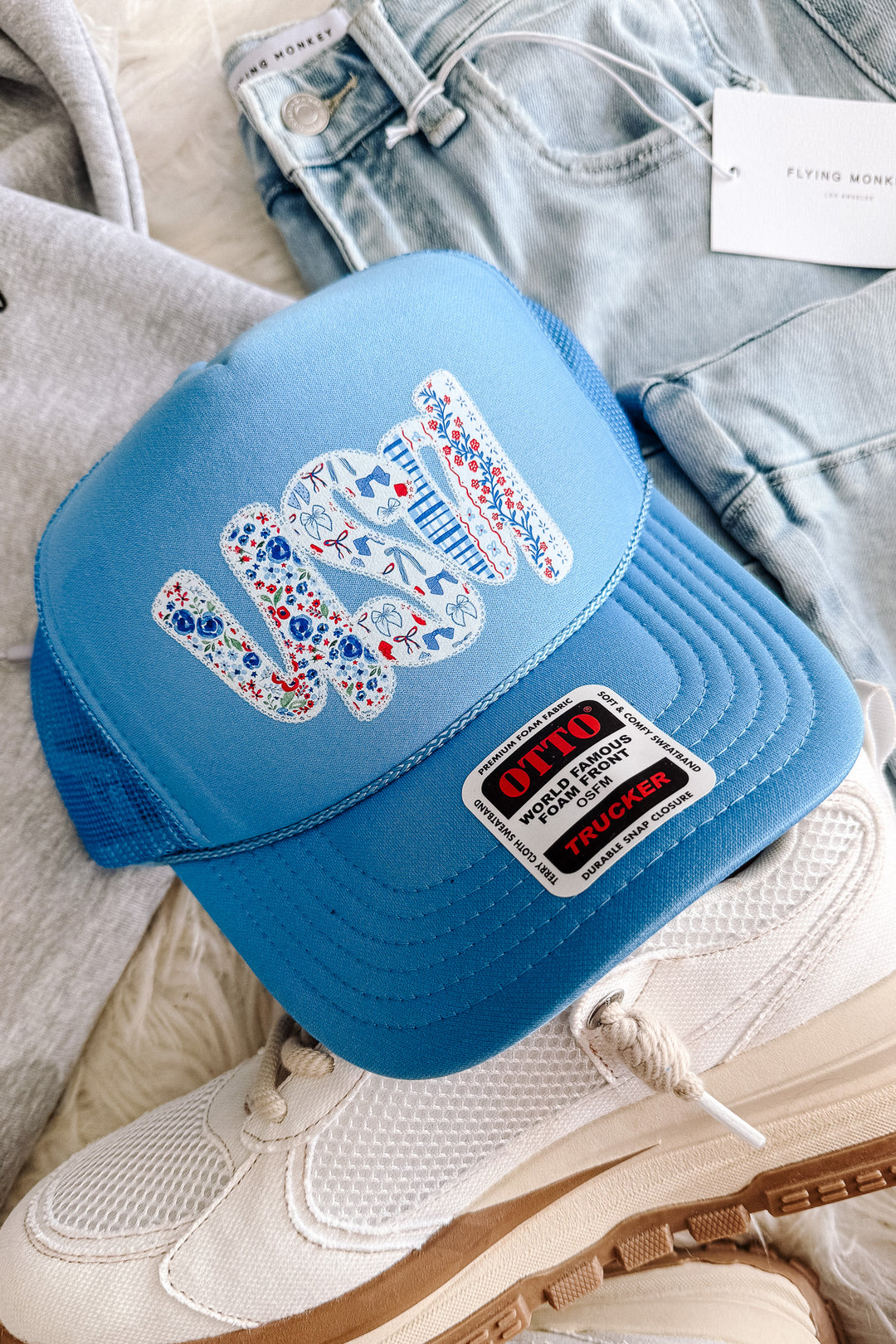 USA Floral Lace Trucker Hat - Soft Blue
