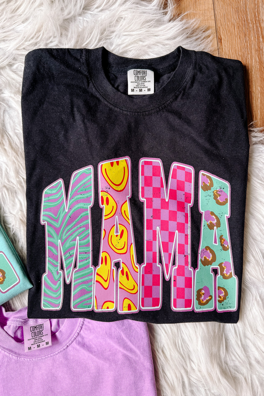 Y2K Patterns MAMA Graphic Tee - Multiple Colors