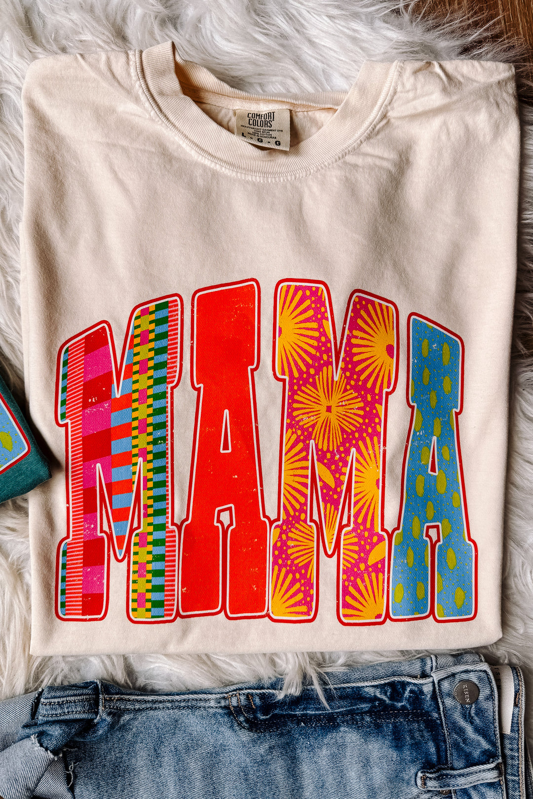 Boho MAMA Graphic Tee - Multiple Colors