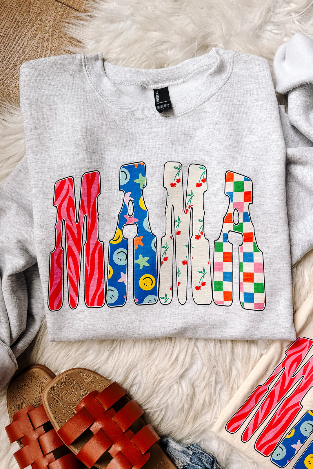 Retro Cherry Checkered MAMA Crewneck Sweatshirt - Ash Grey
