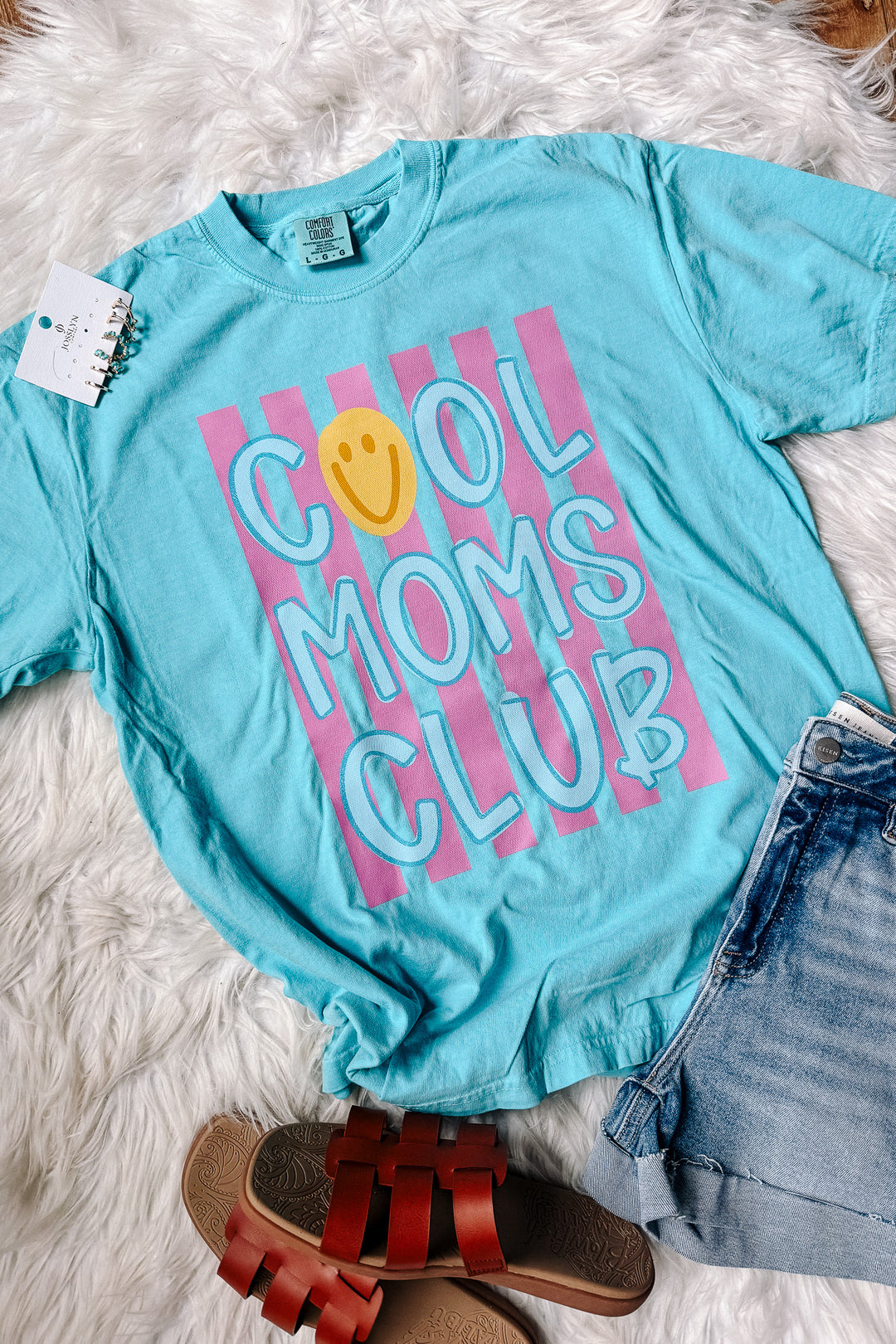 Smile Stripe Cool Moms Club Graphic Tee - Lagoon