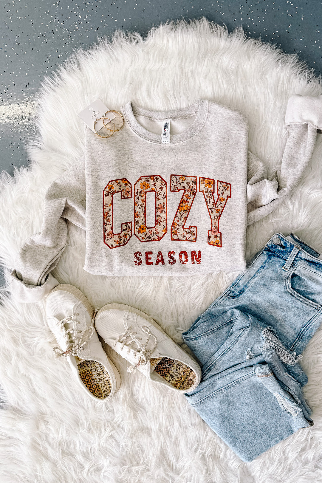Floral Cozy Season Graphic Sweatshirt - Oatmeal Heather