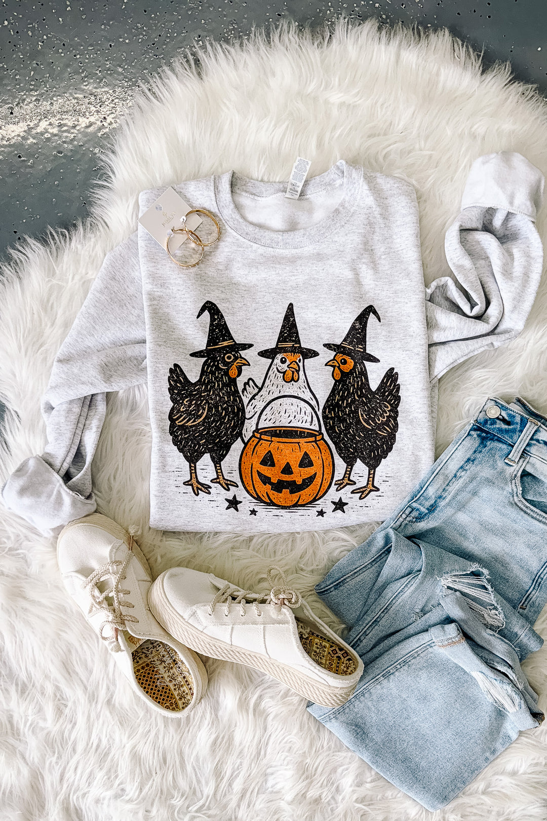 Hallow-Hen Graphic Sweatshirt - Ash Grey