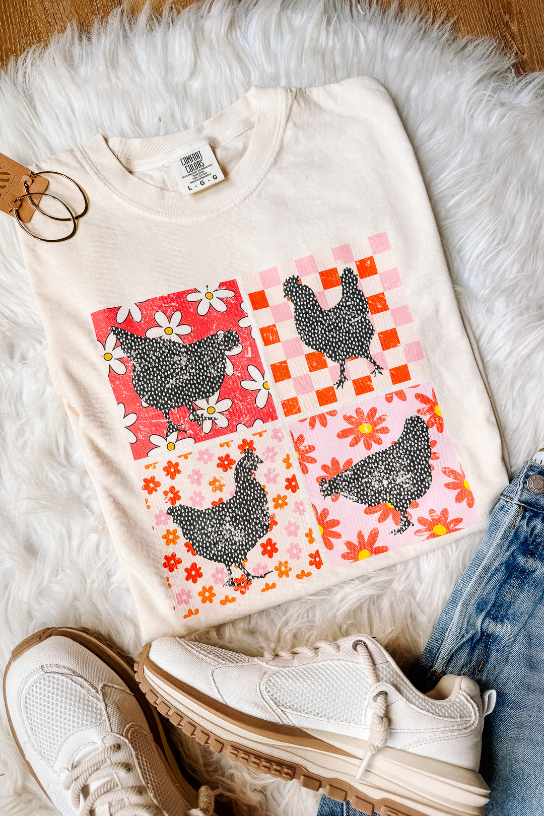 Flower Funky Chickens Graphic Tee - Ivory